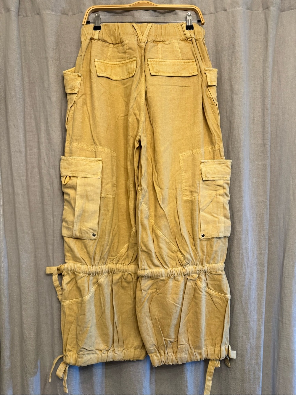 Free People Yellow Cotton Linen Blend Oversized Cargo Pants NWT Size M - Picture 2 of 7